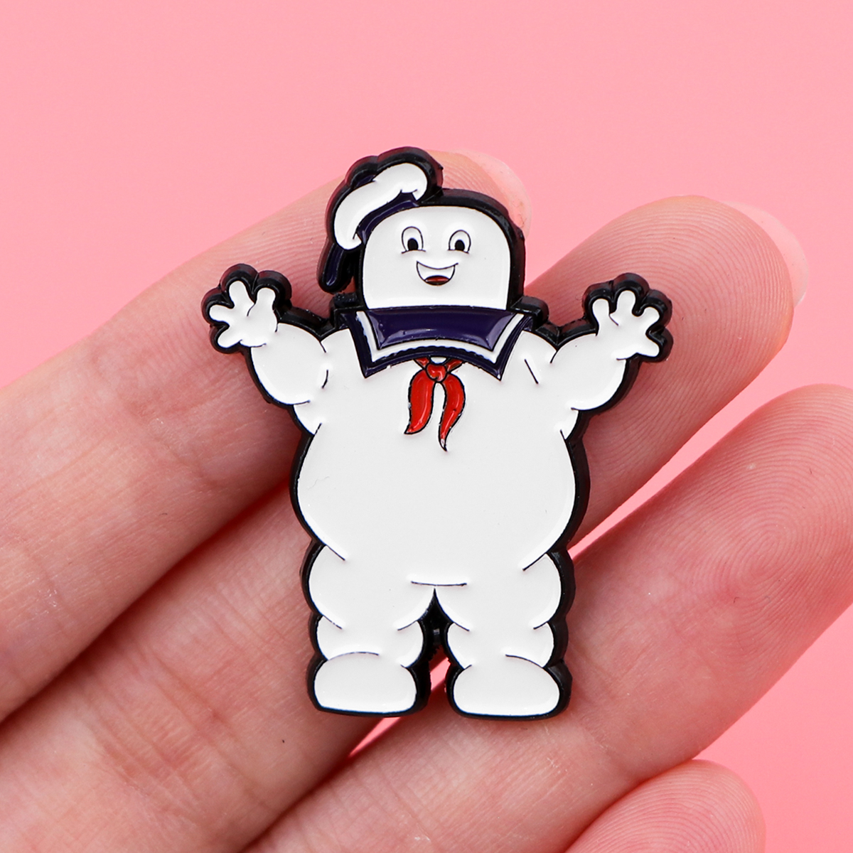 Vintage Movie Enamel Lapel Pin - Embroidery Illustration avis et prix