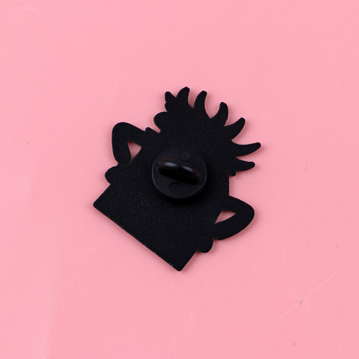 Funny Enamel Pin Cartoon Anime - Embroidery Illustration avis et prix