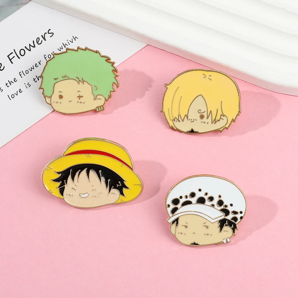 4 Pcs Anime Character Brooch S - Embroidery Wallpaper avis et prix