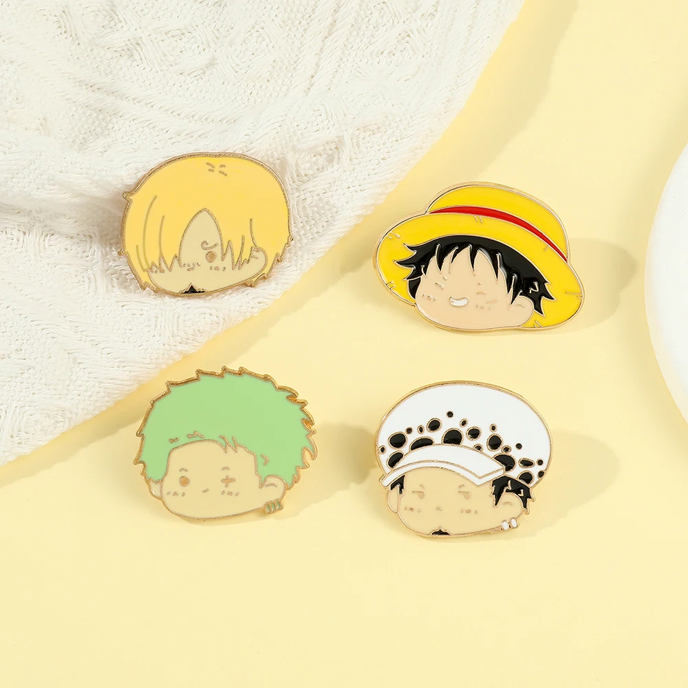 4 Pcs Anime Character Brooch S - Embroidery Wallpaper avis et prix