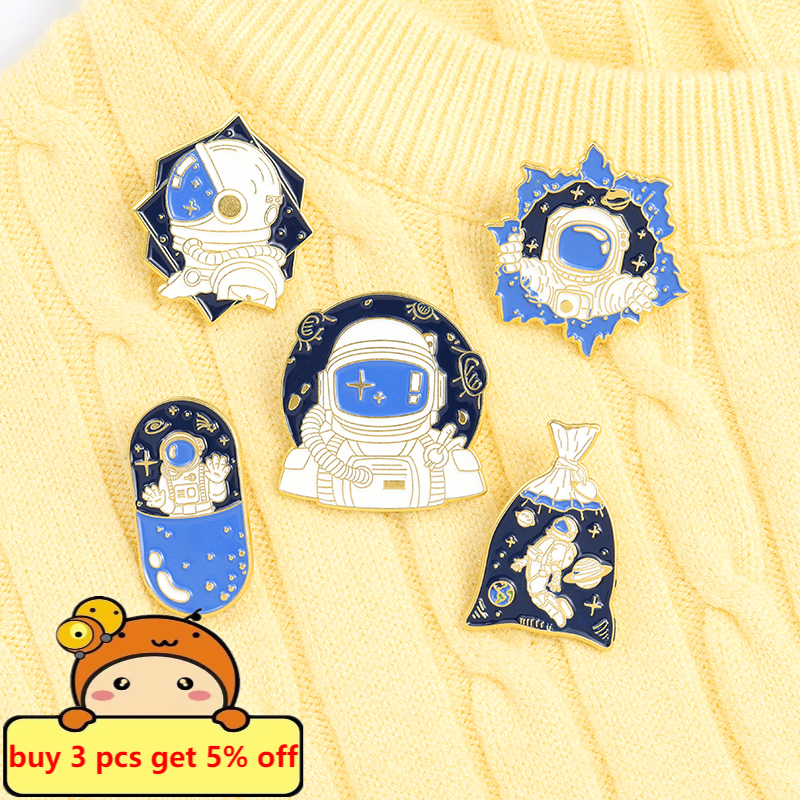 Space Whale Series Enamel Pin  - Embroidery Whale avis et prix