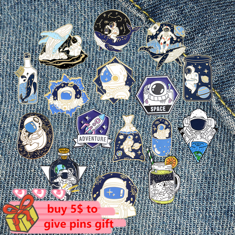 Space Whale Series Enamel Pin  - Embroidery Whale avis et prix