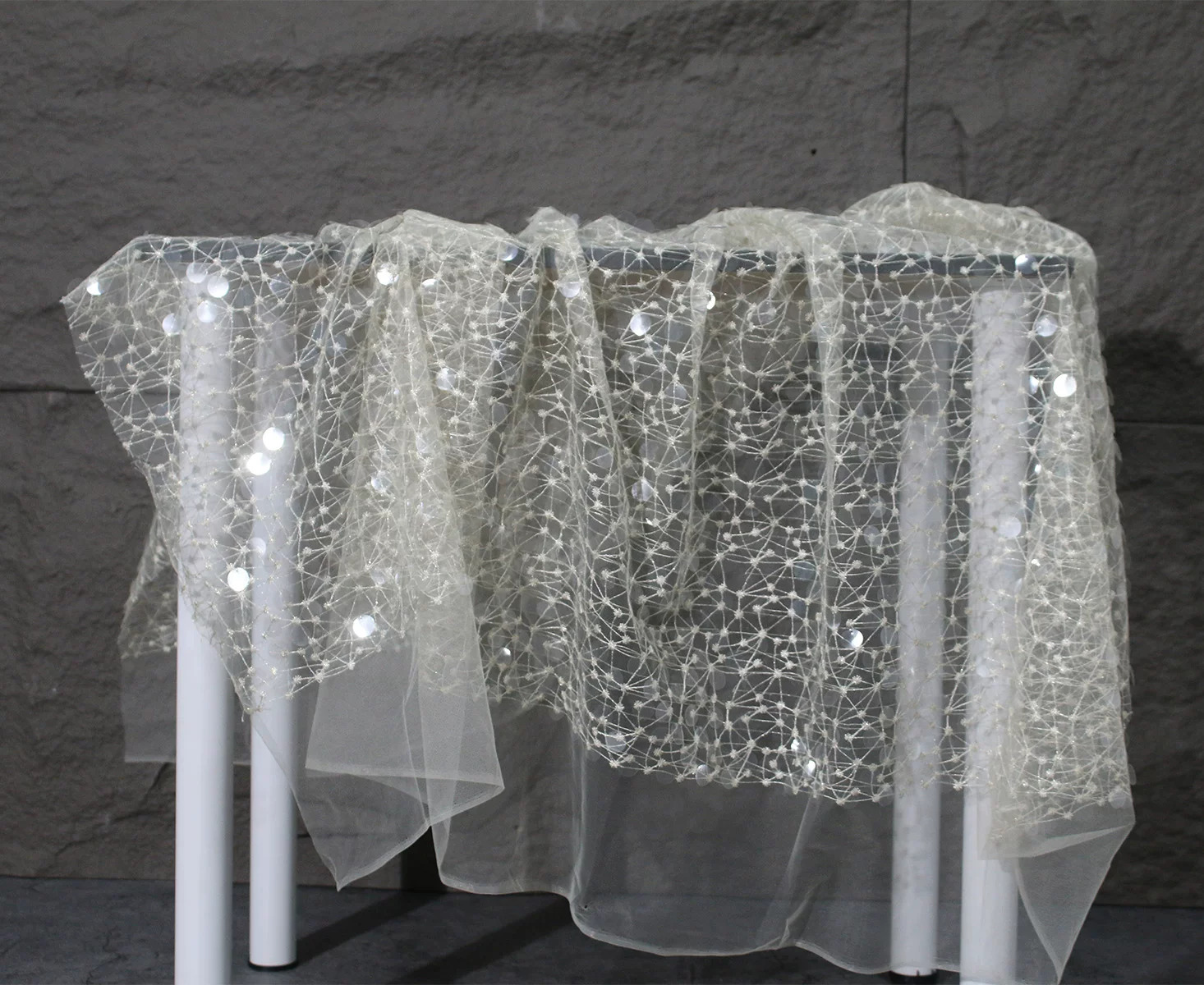 1yard Sequin embroidery thread - Embroidery Bag avis et prix