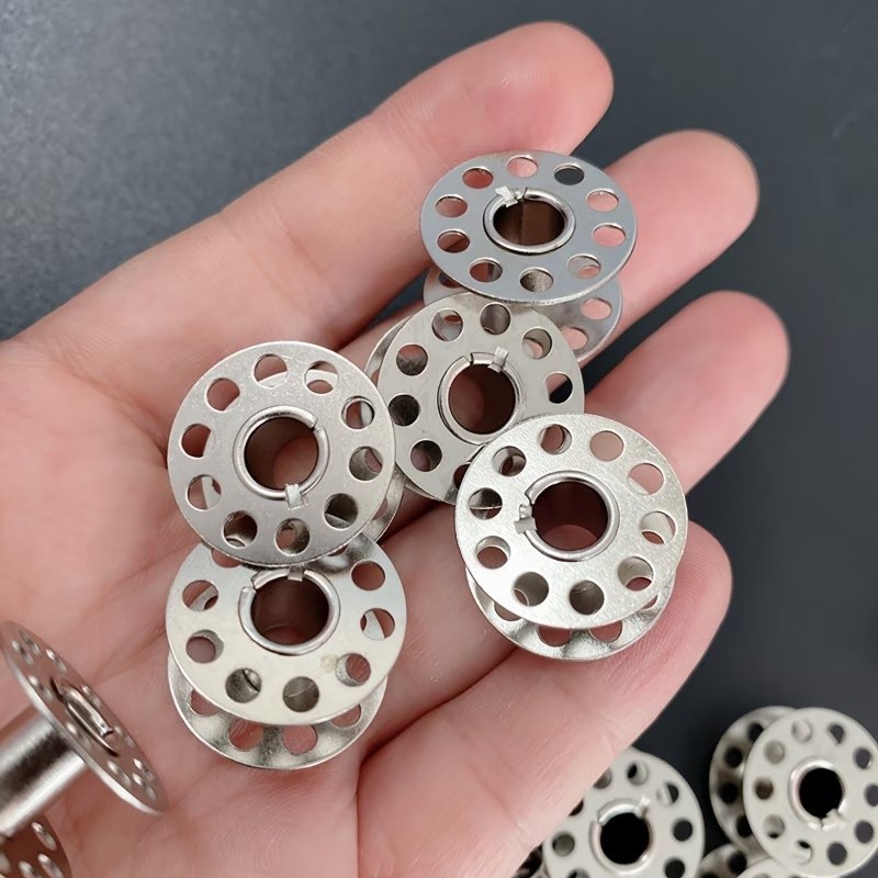 98Pcs Reusable Metal Bobbins,  - Embroidery Machine avis et prix