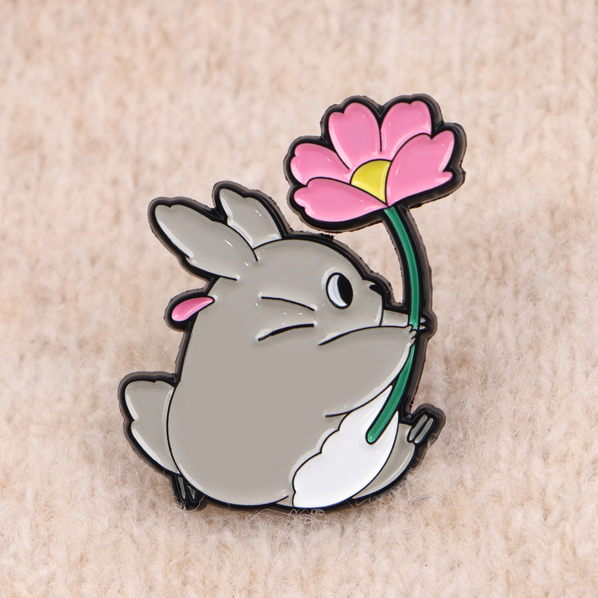 Cute Animal Enamel Pin Anime M - Embroidery Illustration avis et prix