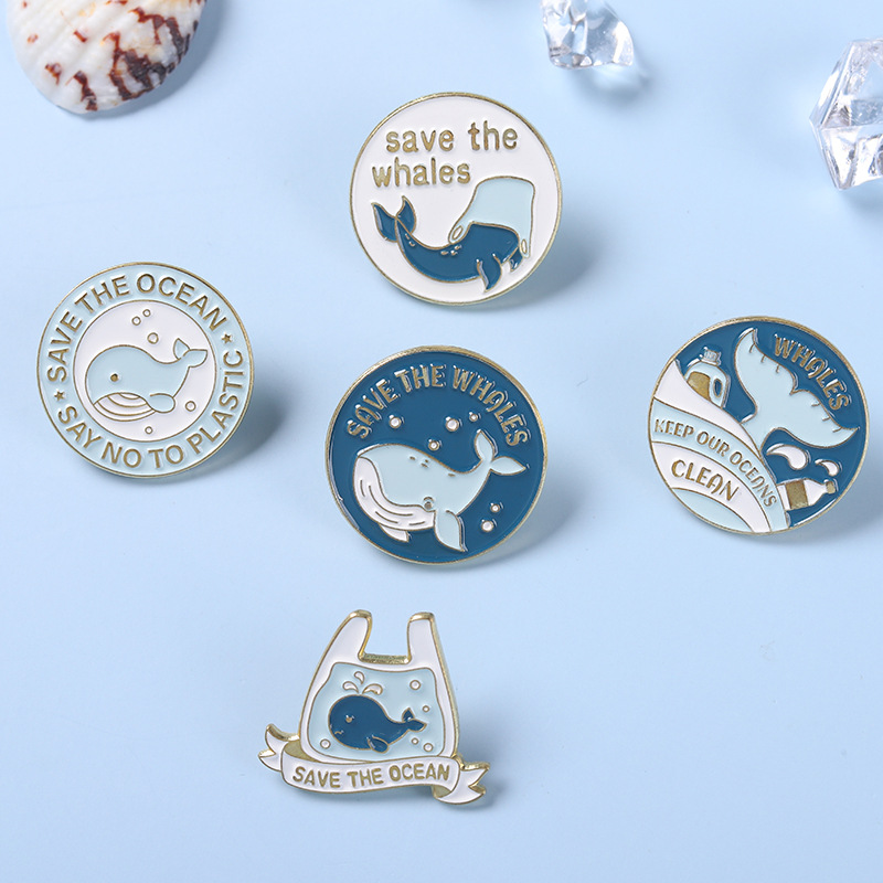 Cute Cartoon Whale Brooch Pins - Embroidery Whale avis et prix
